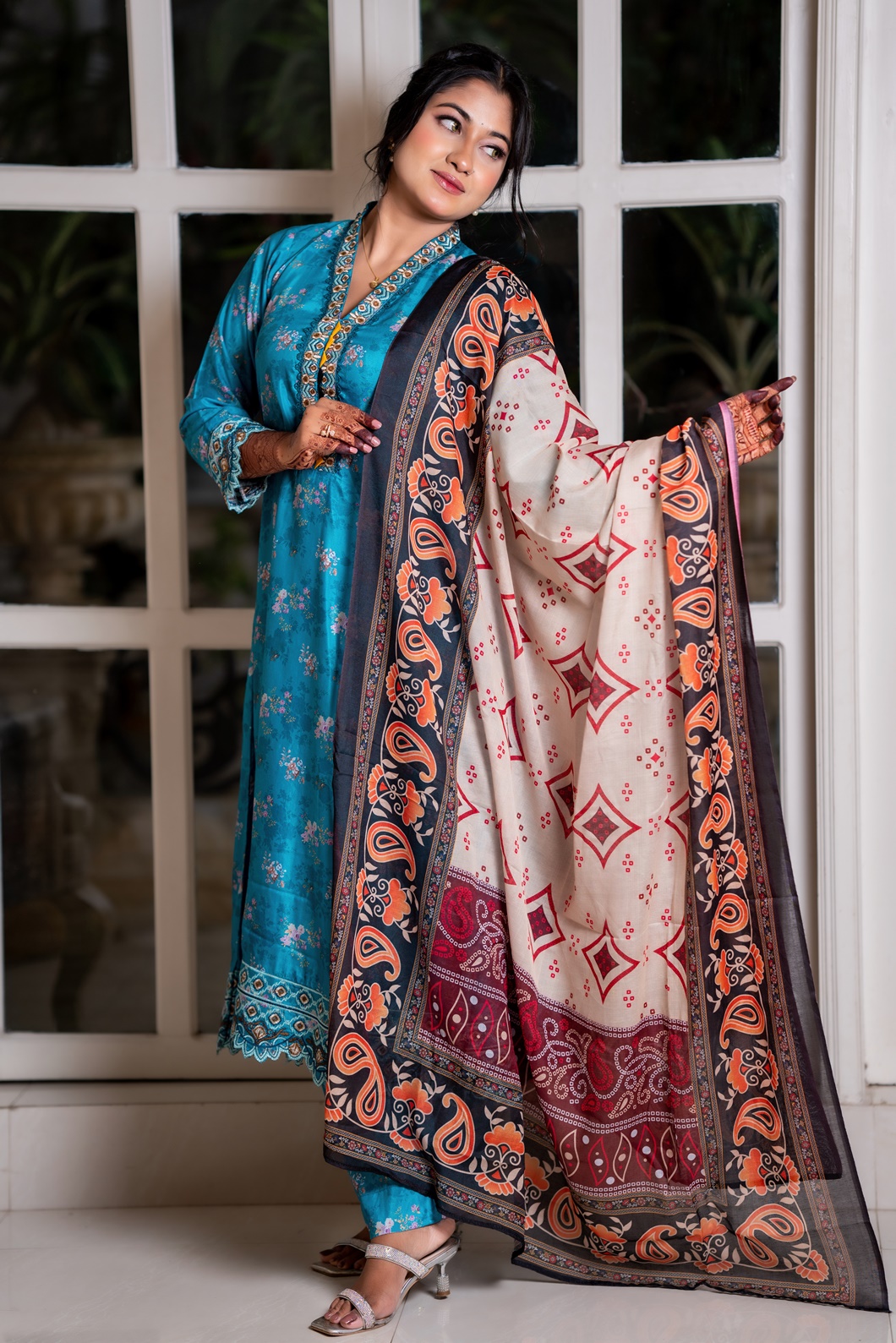 Elegant Three-Piece | TA-44